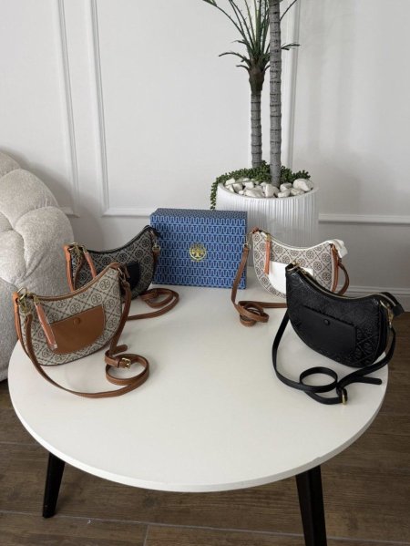 شنتة - Tory Burch / شامل علبة الشركة